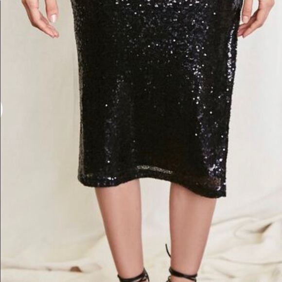 Sequin Slit Skirt - Picture 4 of 7